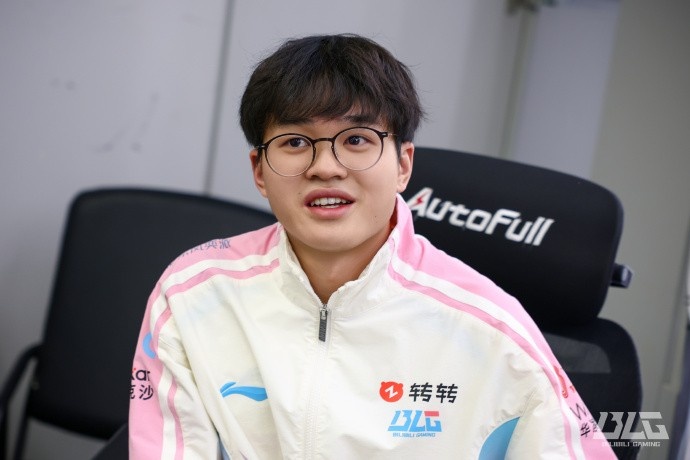 BLG发布赛后返图:认真剖析,扎实求进