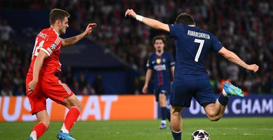 狂轰9球！23岁天才超越C罗，凯恩刷新英格兰历史，巴黎一夜创四大传奇纪录