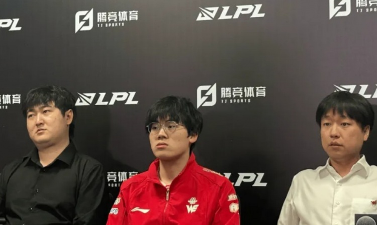 Erha：下路现在配合还算默契，但沟通方面还需加强